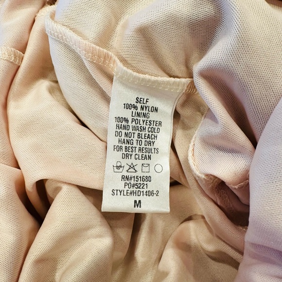 Storia dress - Picture 8 of 8